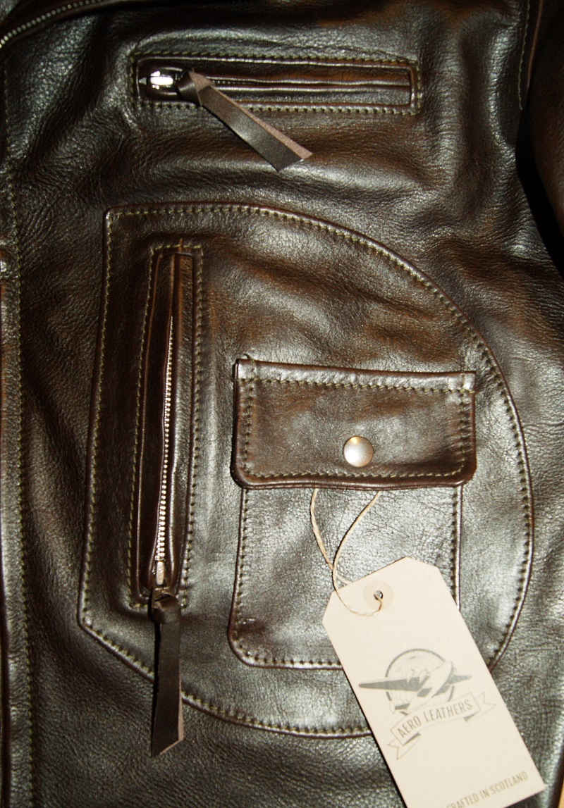 Aero Ridley Dark Seal Vicenza Horsehide Y2 d-pocket detail smaller.jpg