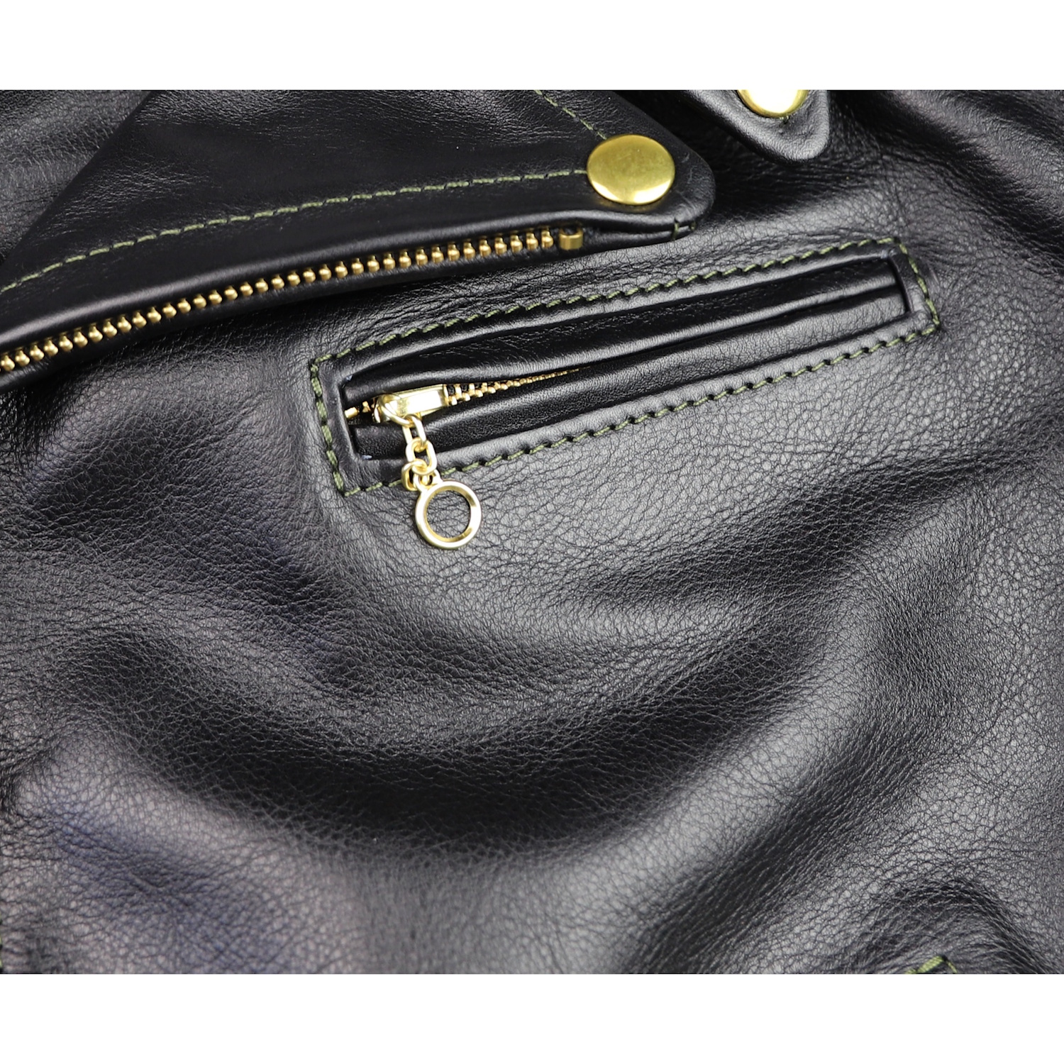 Aero Ridley Three-Pocket Black Vicenza 7GJ chest pocket IG square.jpg