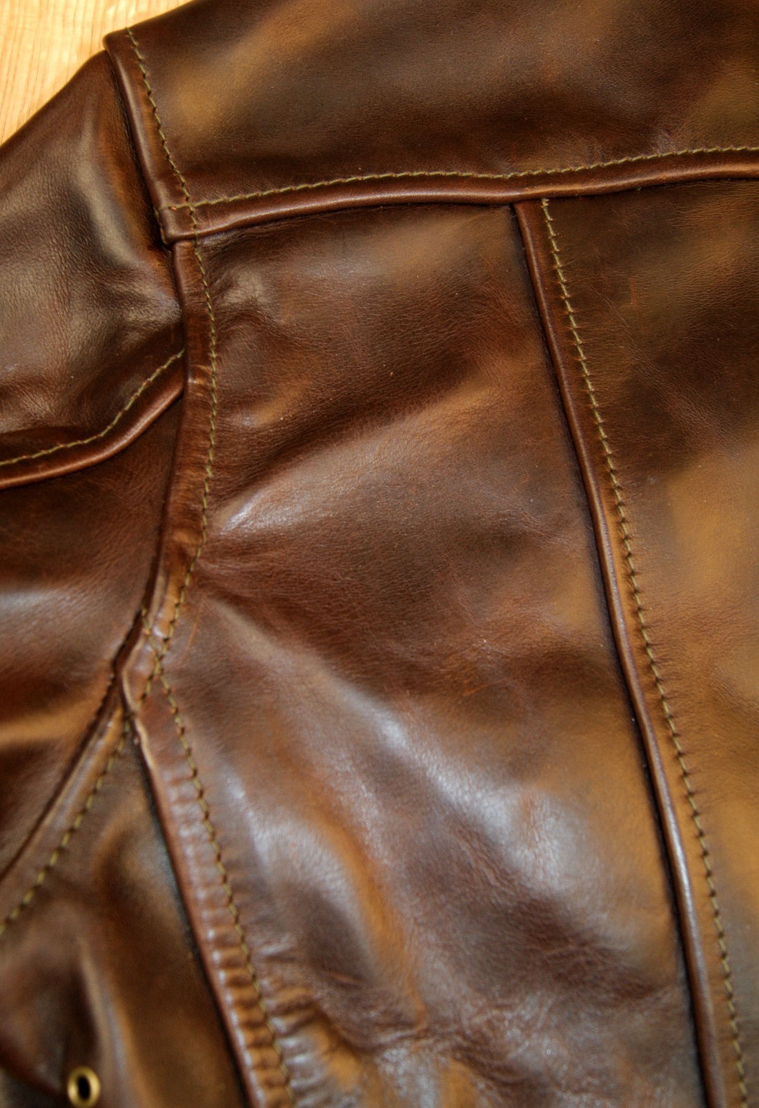 Aero Sea Biscuit Brown CXL FQHH back stitching.jpg