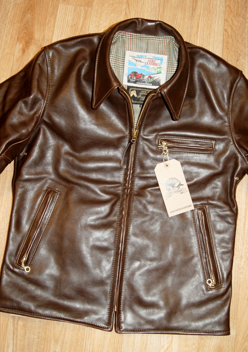 Aero Seven Seal Vicenza Horsehide ED8 front.jpg