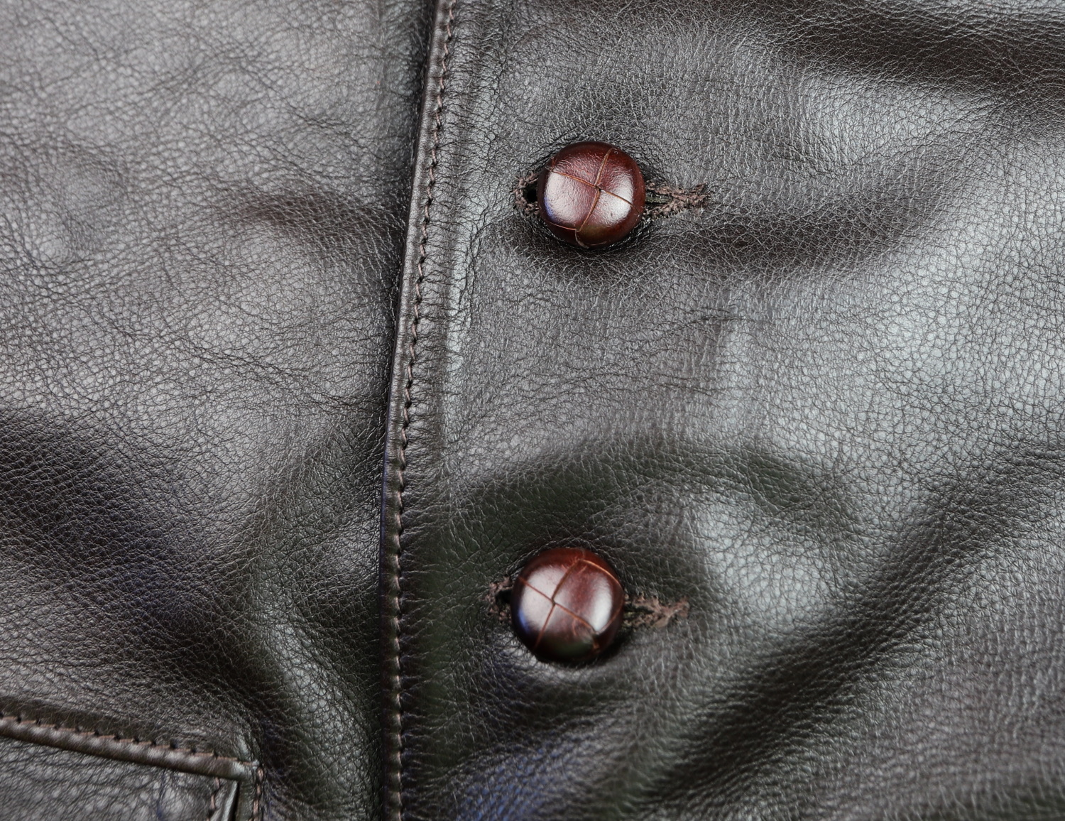 Aero Shackleton Dark Seal Vicenza Horsehide 8BE buttons.jpg