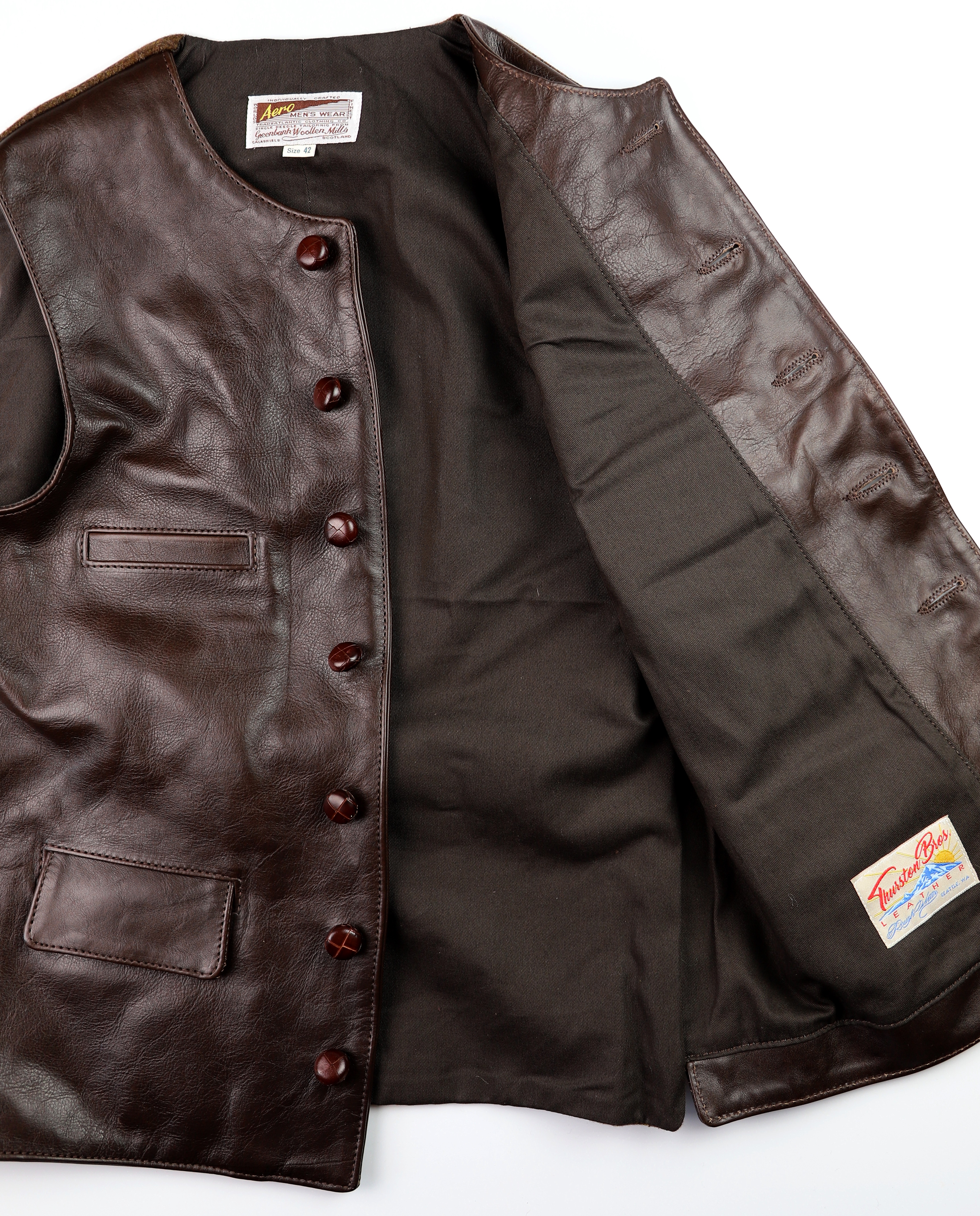 Aero Shackleton Dark Seal Vicenza Horsehide Open.jpg