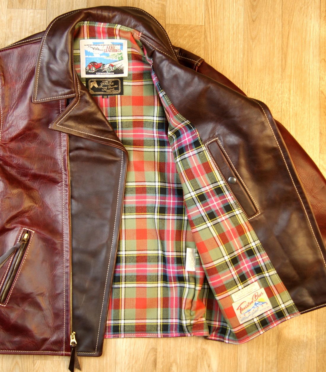 Aero STF Bootlegger Cherry and Brown CXL FQHH Two-Tone Bruce of Kinnaird tartan lining.jpg