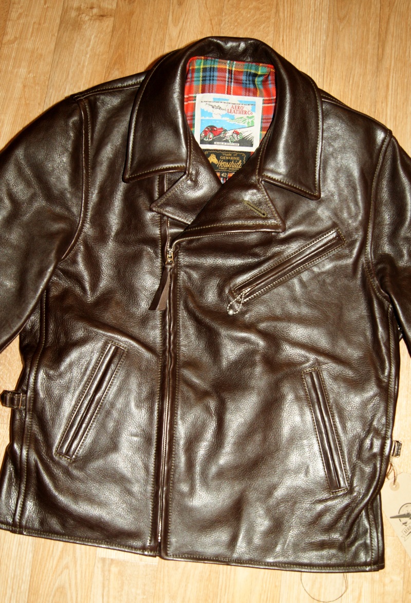 Aero STF Premier Bootlegger Dark Seal Vicenza Horsehide UW9 front.jpg