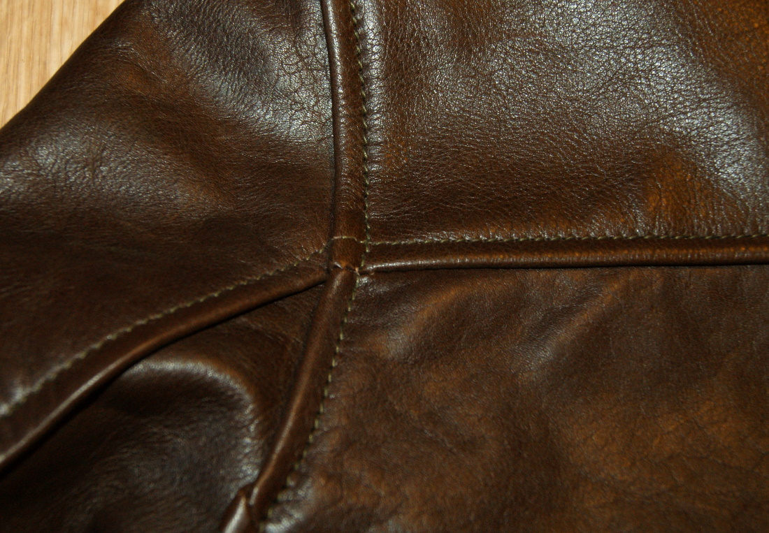 Aero Stockman Seal Vicenza Horsehide size KPA yoke grain.jpg