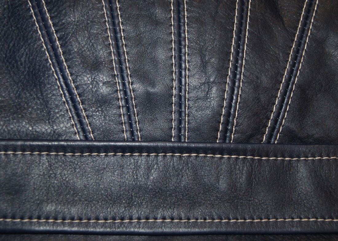 Aero Sunburst Blue Vicenza Horsehide BY8 back stitching.jpg