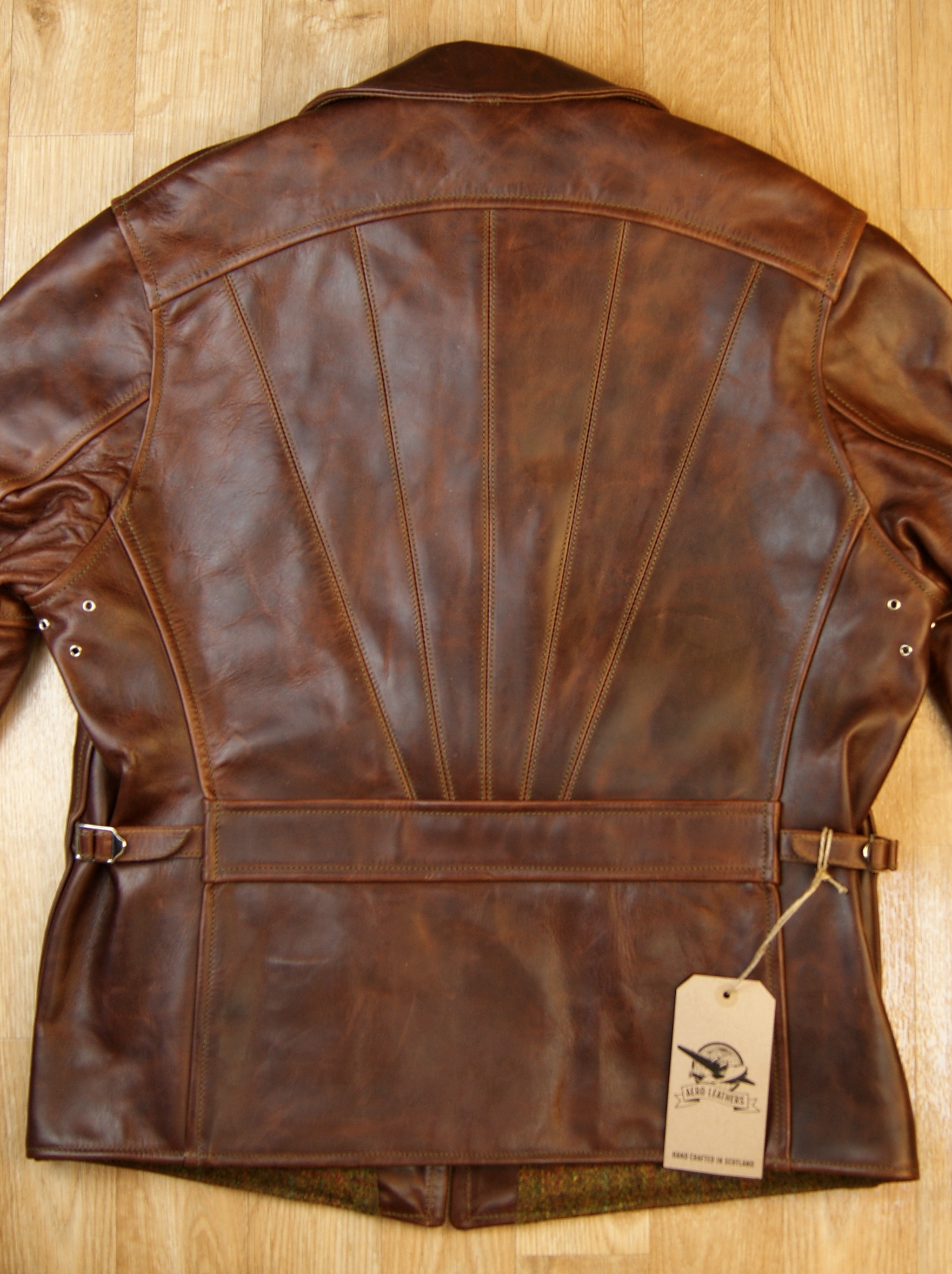 Aero Sunburst Brown CXL FQHH LIE4 back.jpg