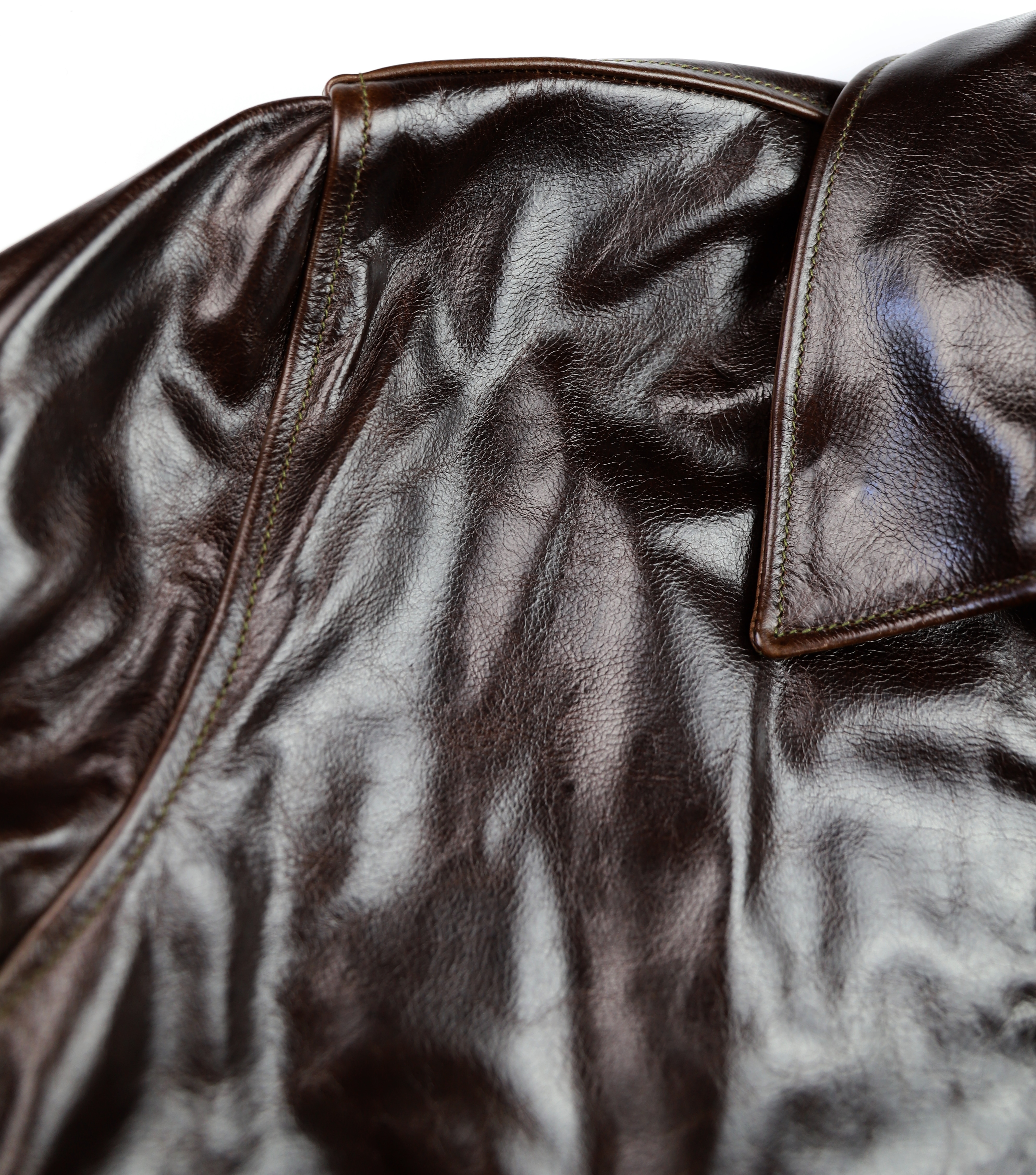 Aero Sunburst Dark Hickory Vancouver Cowhide shoulder grain.jpg