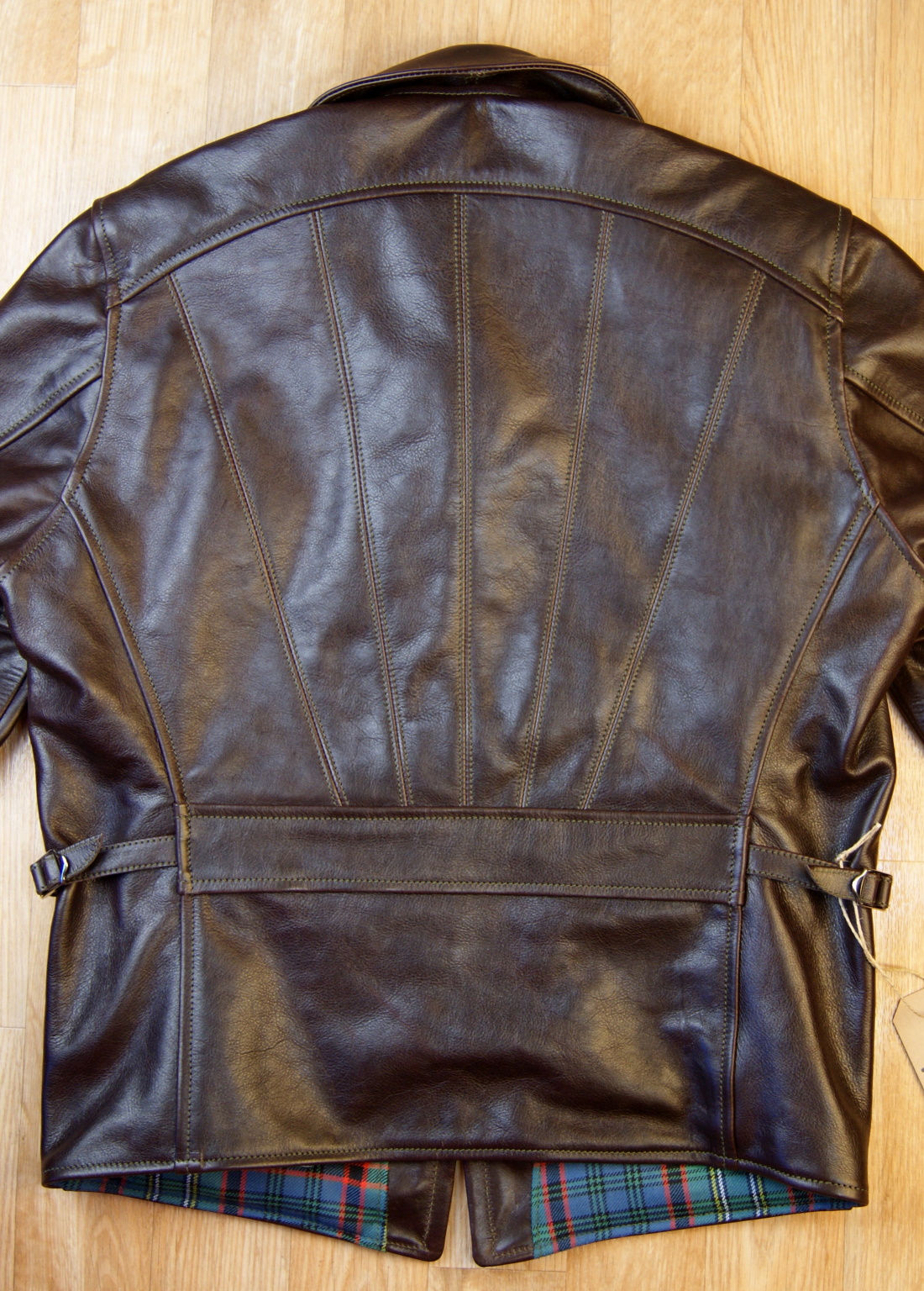 Aero Sunburst Dark Seal Vicenza Horsehide GBU back.jpg