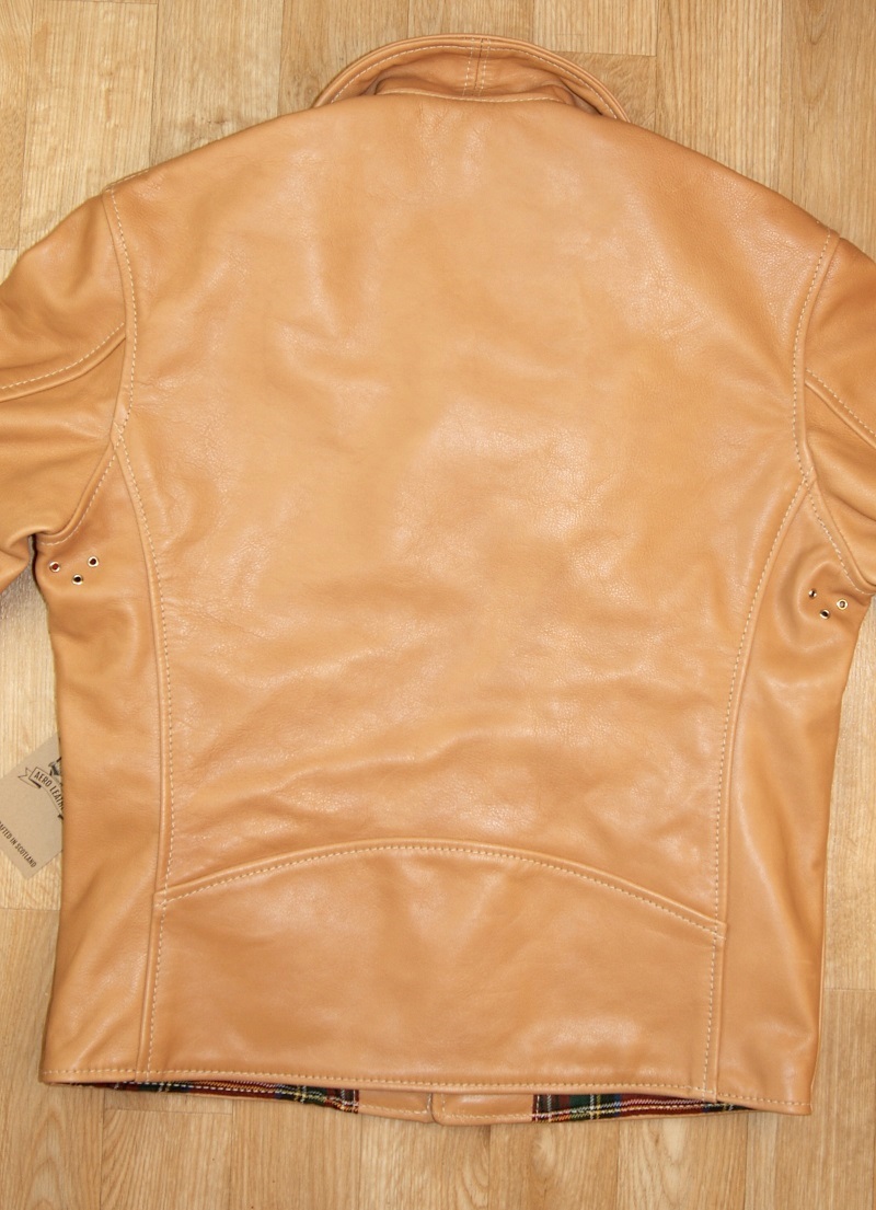 Aero Three-Pocket Ridley Natural Vicenza Horsehide back.jpg