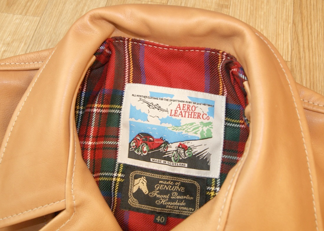 Aero Three-Pocket Ridley Natural Vicenza Horsehide tag.jpg