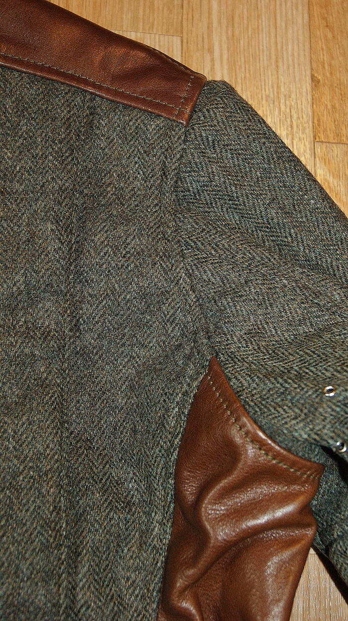 Aero Tweed and Horsehide August back gusset.jpg