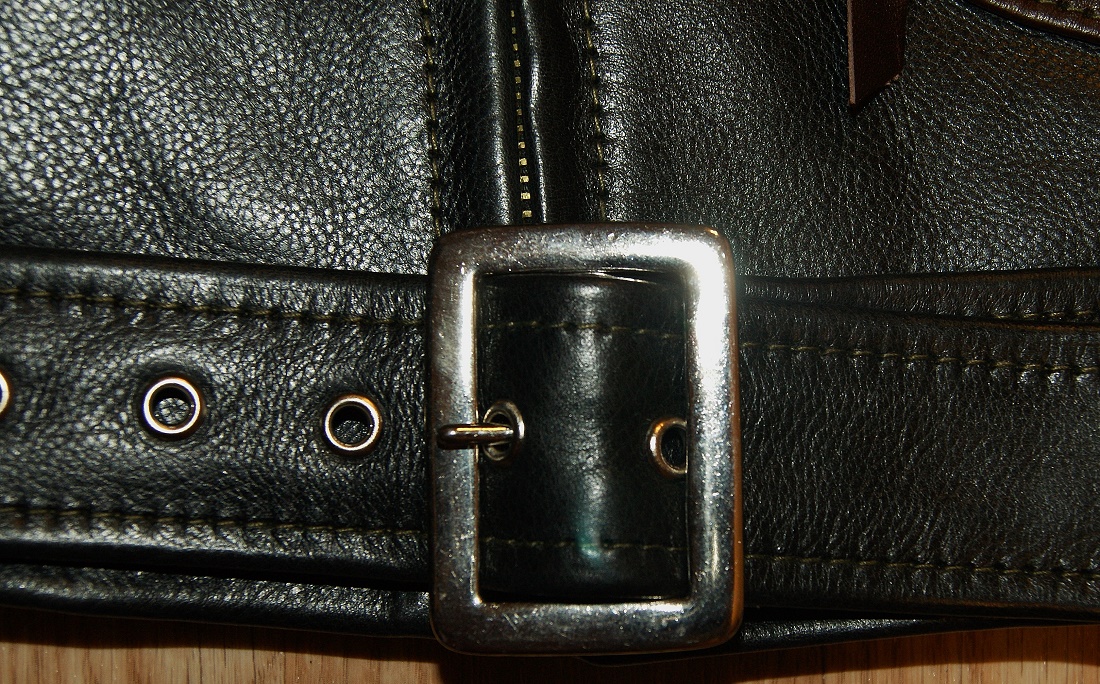 Aero Two-Tone Ridley Vicenza Horsehide chest buckle.jpg