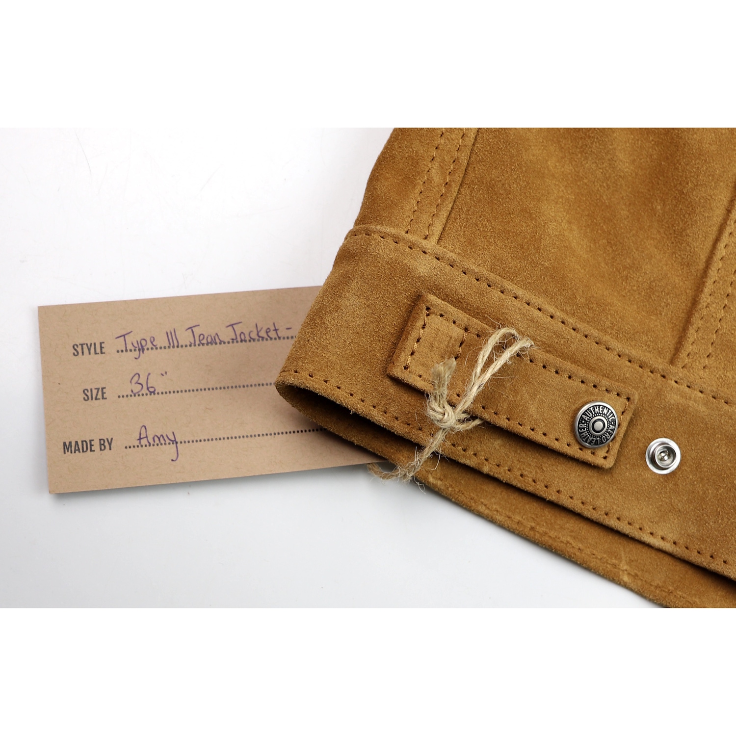 Aero Type 3 Golden Suede WT7 name tag IG square.jpg