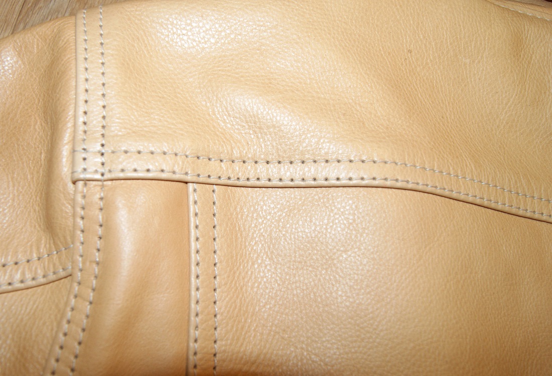 Aero Type 3 Jean Jacket Natural Vicenza Horsehide 38 yoke grain.jpg