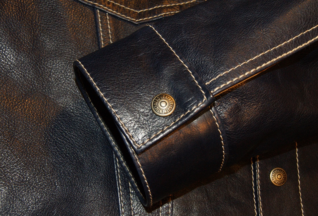 Aero Type 3 Navy Blue Vicenza Horsehide cuff.jpg