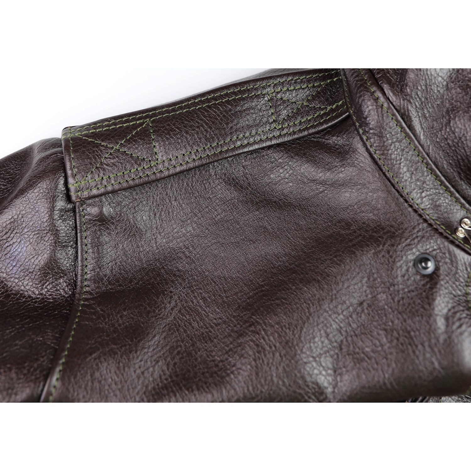 Aero Unknown Maker 1756 A-2 Dark Seal Vicenza EN82 epaulet IG square.jpg