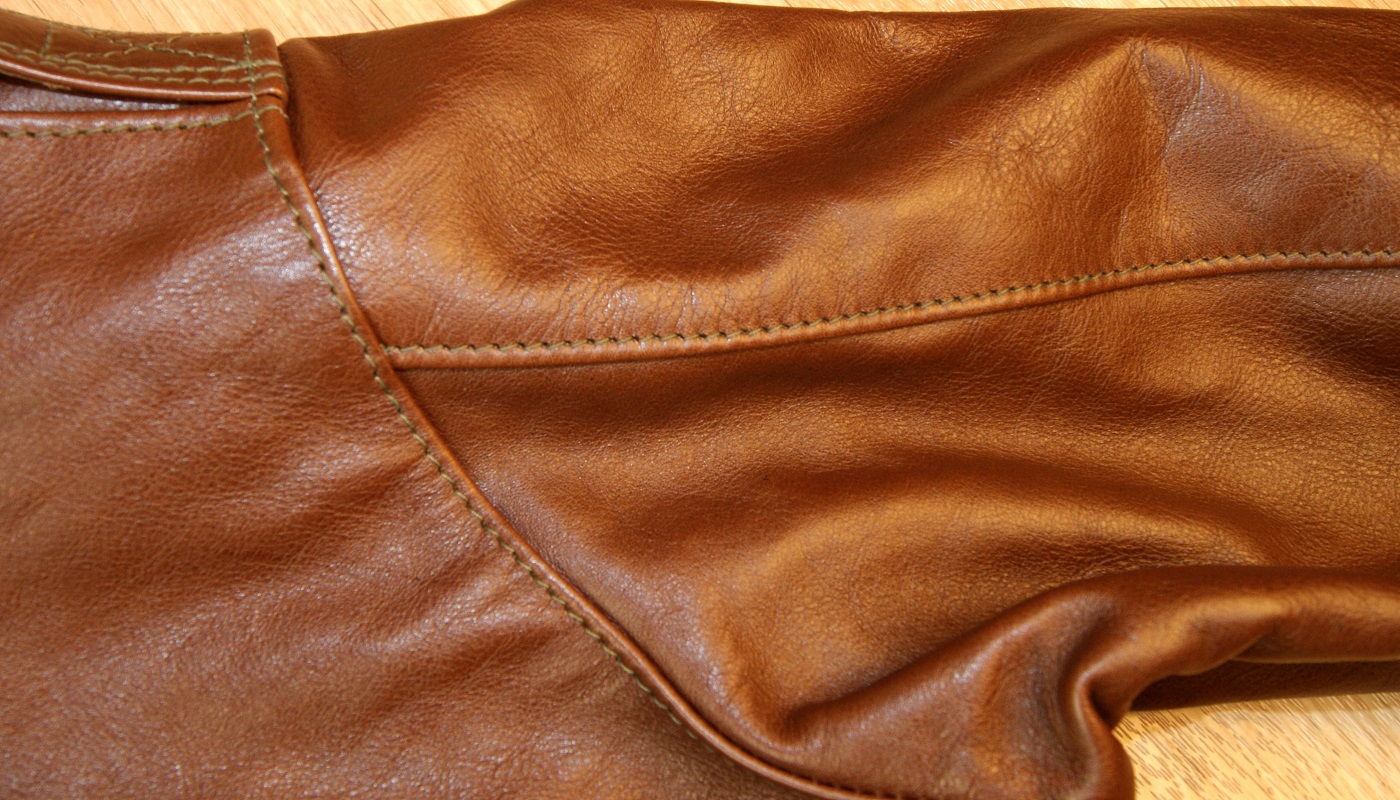 Aero Unknown Maker Russet Vicenza Horsehide KM7 sleeve grain.jpg