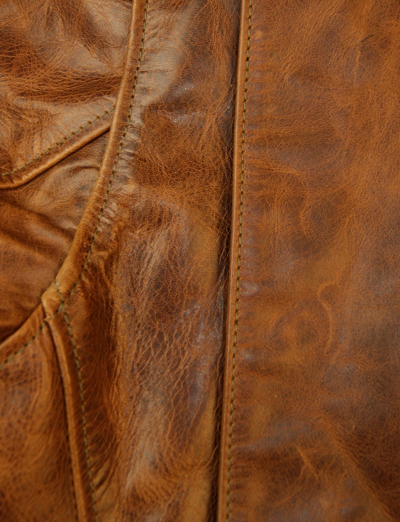 Aero Wayfarer Battered Tan Horsehide back grain.jpg