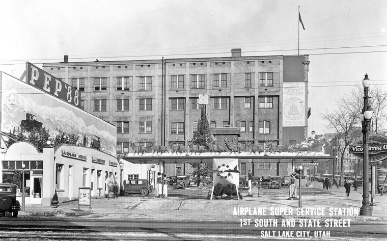 Airplane-service-gasoline-station-1929-3-760x473.jpg