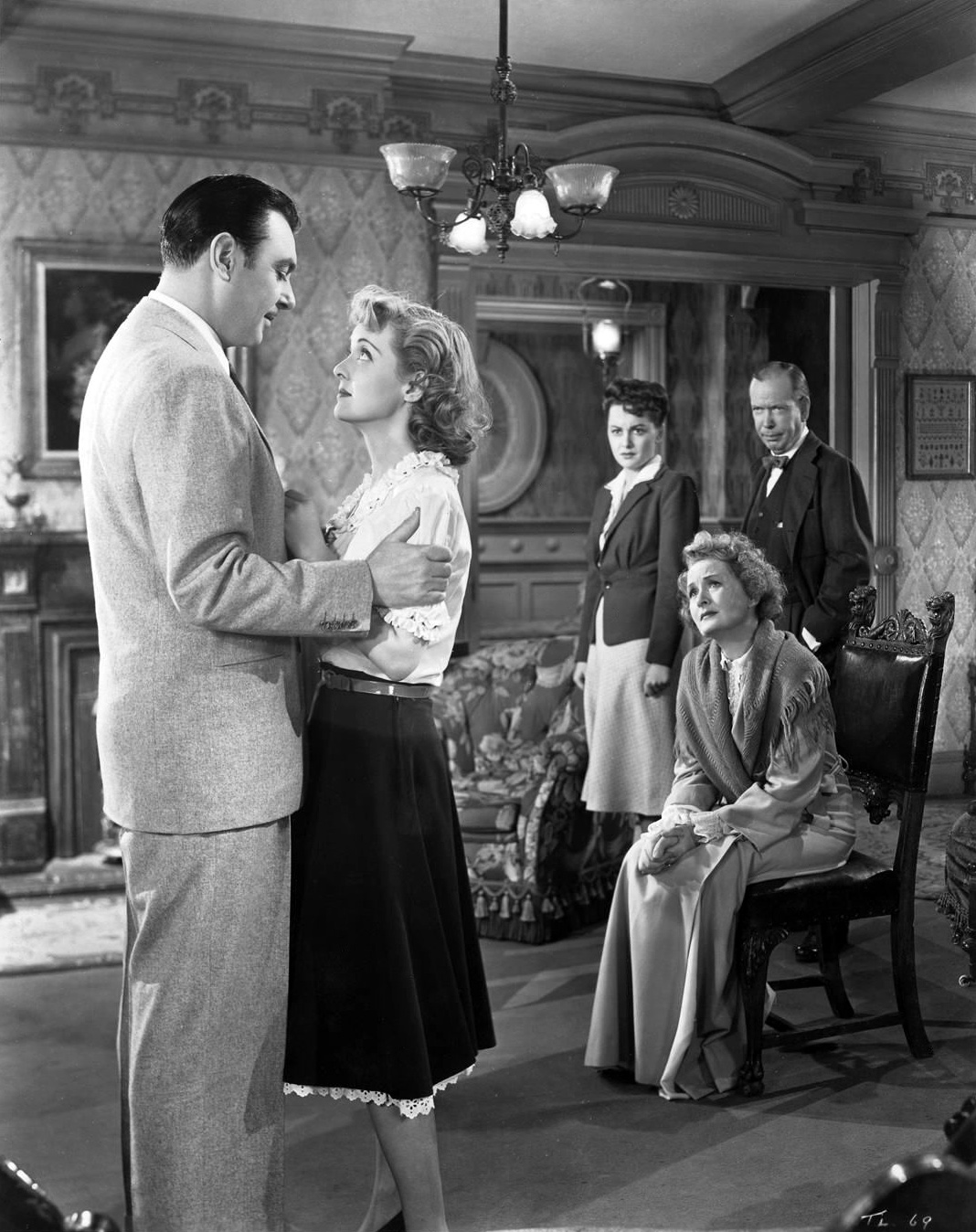 Annex - Davis, Bette (In This Our Life)_NRFPT_04.jpg