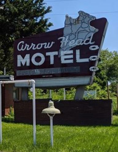 Arrow_Head_Motel.JPG