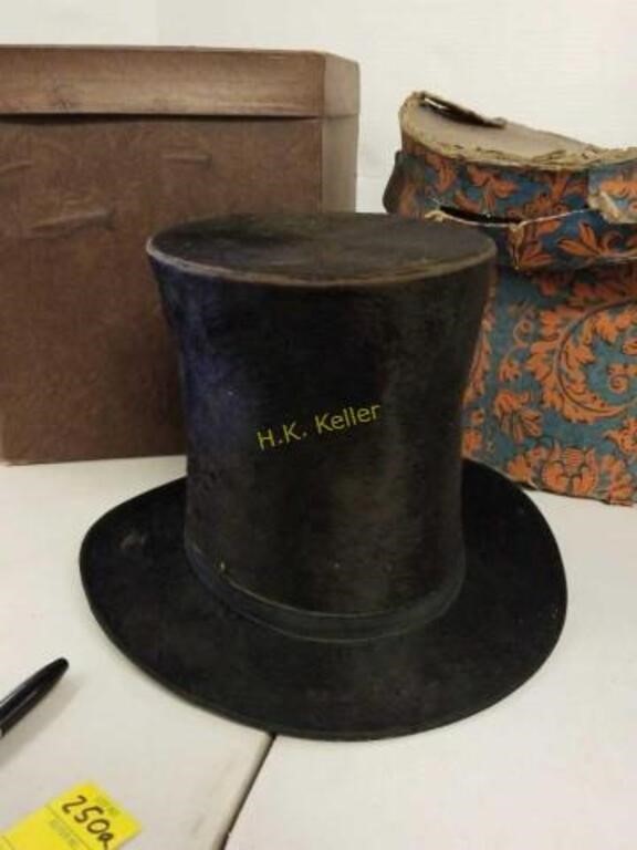 Augee_Top_Hat_1.jpg