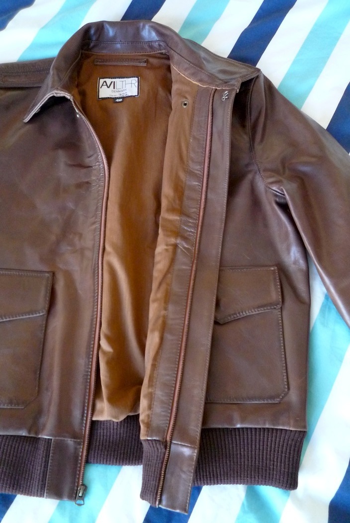 AVI Leather A-2 011.JPG