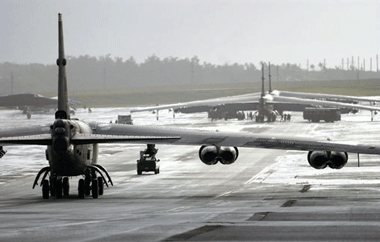 B52_Guam.148200717_std.gif