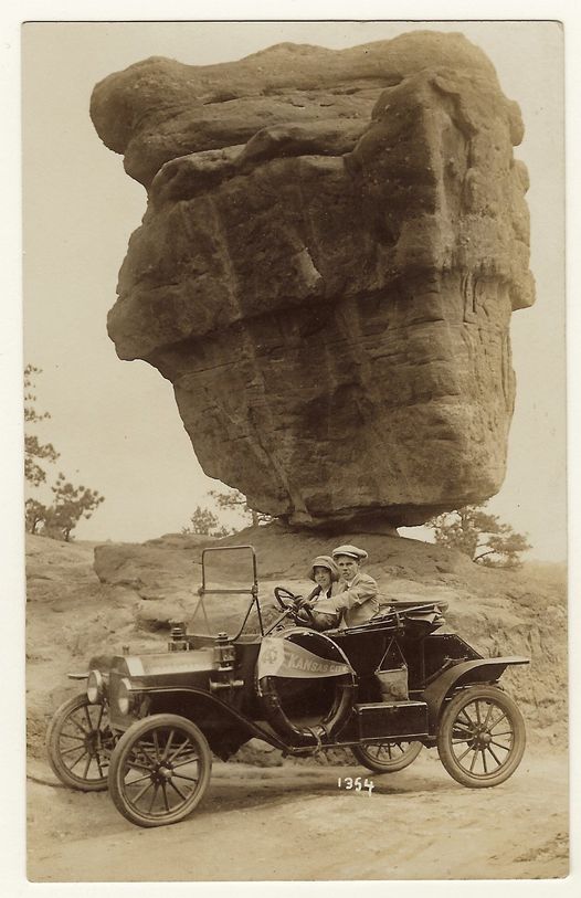 Balanced_Rock.jpg