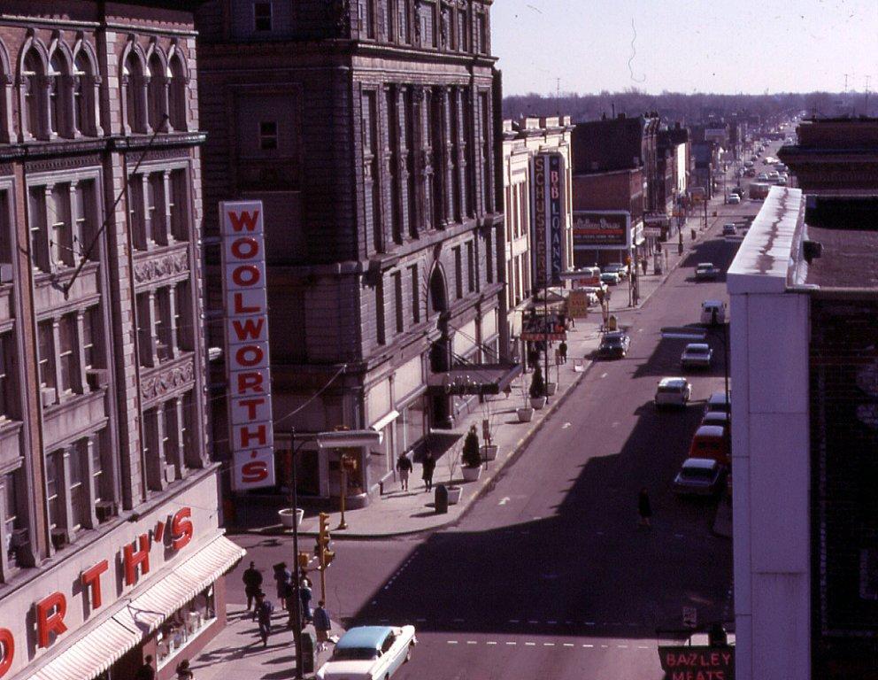 Ball_Stores_Muncie_1960s.jpg