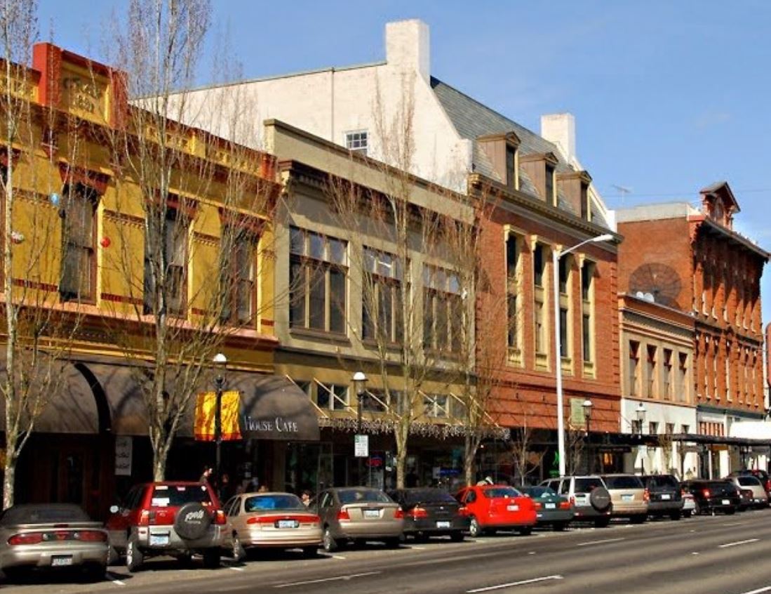 Bishop_Salem_Woolen_Mill_Store_Liberty_Nowadays.JPG