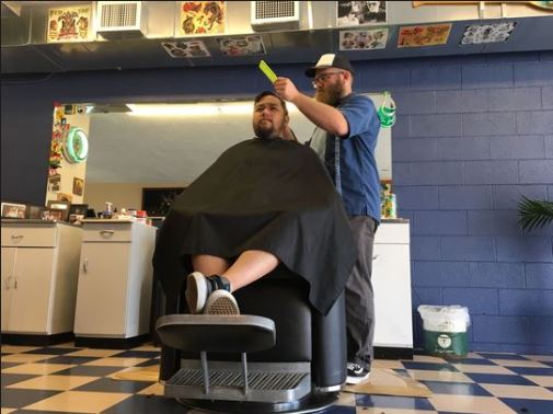 Blue_Collar_Barber.JPG