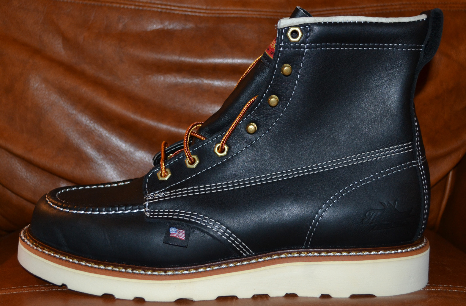 boots_10_D_black_2.jpg