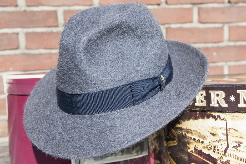 borsalino cobalto_2_resize.jpg