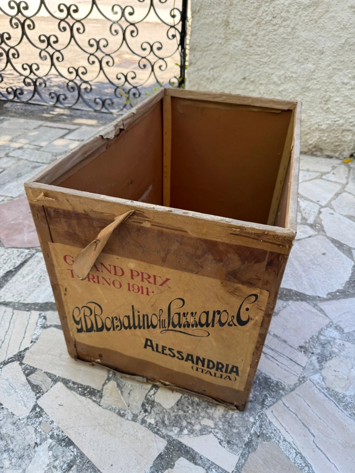 box1.jpg