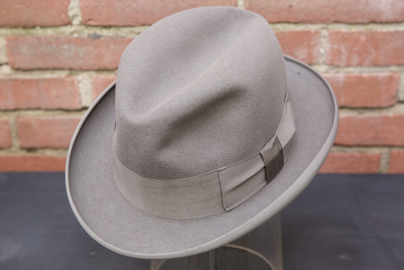 burton homburg_2.jpg