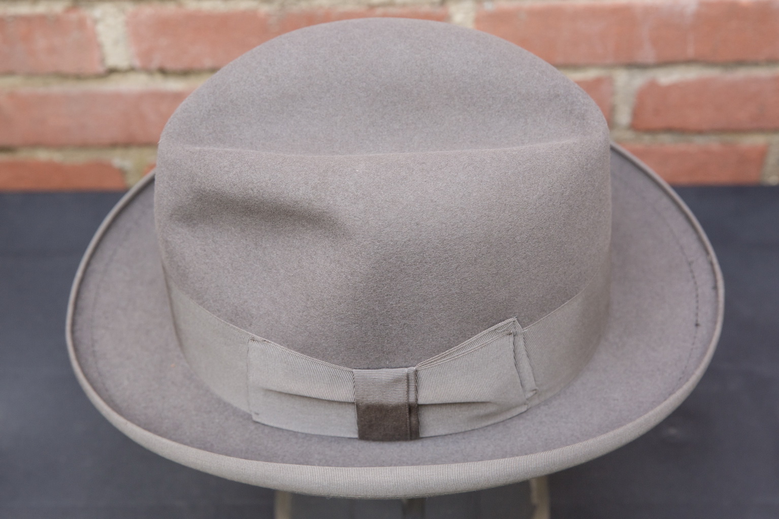 burton homburg_3.jpg