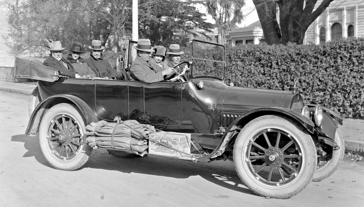 cadillac_1920.JPG