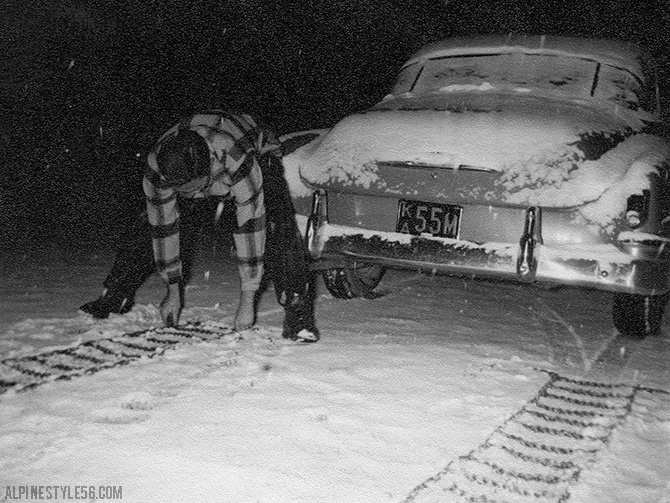 car-chains-snow-vintage.jpg