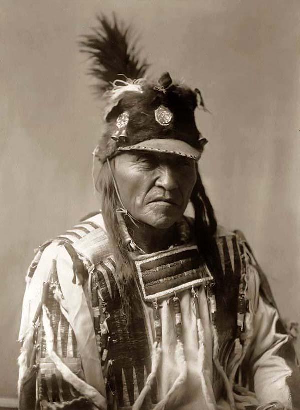 Crow-Indian-with-Fur-Hat.jpg