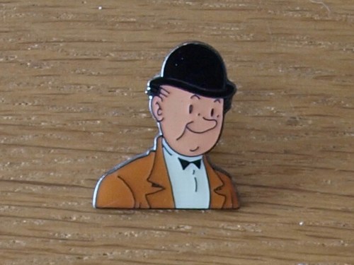 Curiosa - lambik torso 1992 pin.jpg