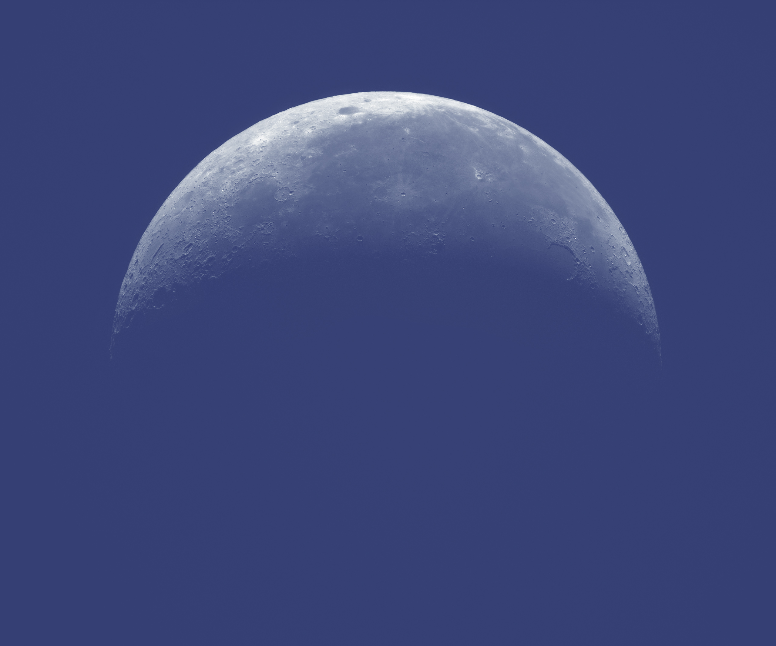 daytime_crescent.jpg