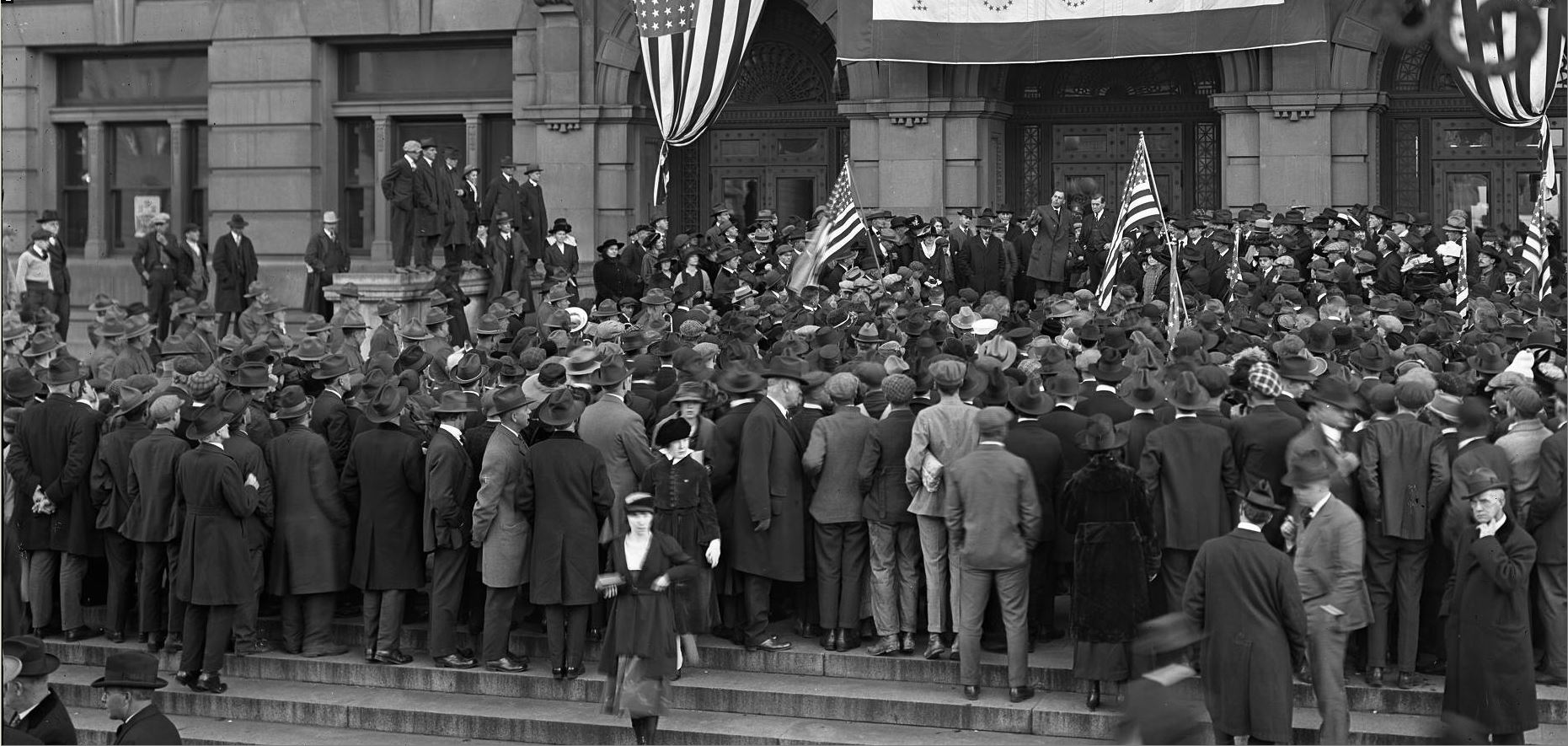 douglas_county_courthouse_1918.JPG