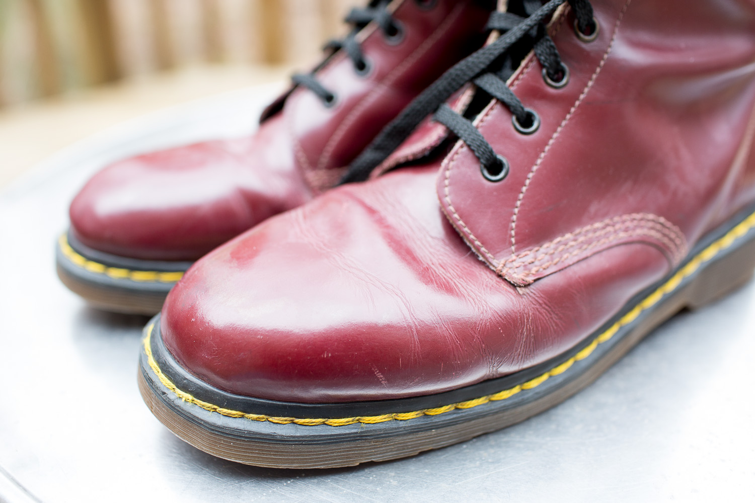 Dr-Marten-oxblood-1980s-doublestitch-04.jpg