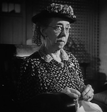 Elizabeth_Patterson_in_Intruder_in_the_Dust_(1949).jpg