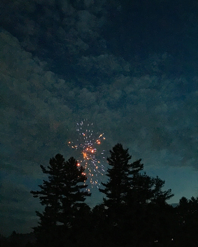 fireworks1.jpg