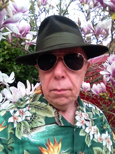 floral shirt green hat 002.JPG