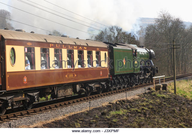 flying-scotsman-pulling-pulman.jpg