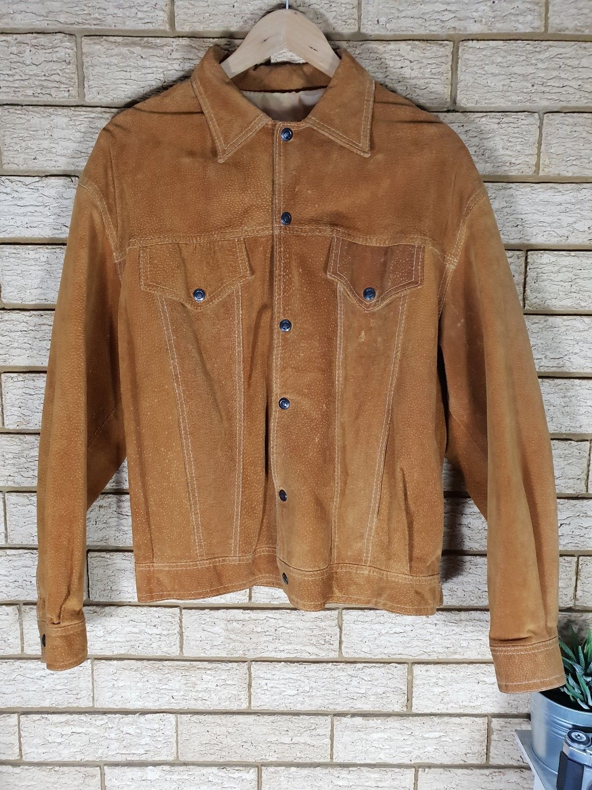 Frantik Australia suede jacket.jpg